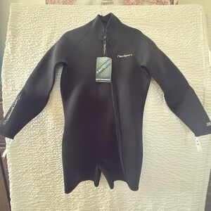 NeoSport Waterman Wetsuit Jacket
Size Medium
Brand New